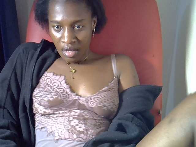 Nyangisexy1