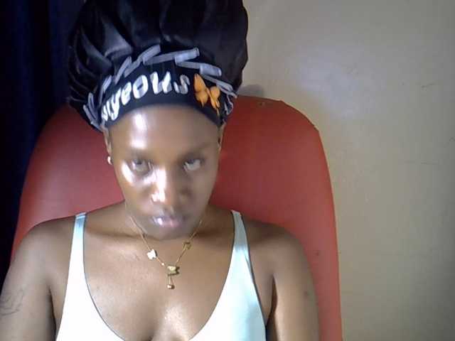Nyangisexy1 live cam preview