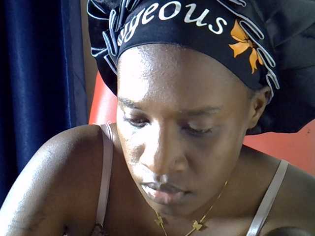Nyangisexy1 live cam on BongaCams