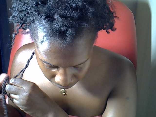 Nyangisexy1