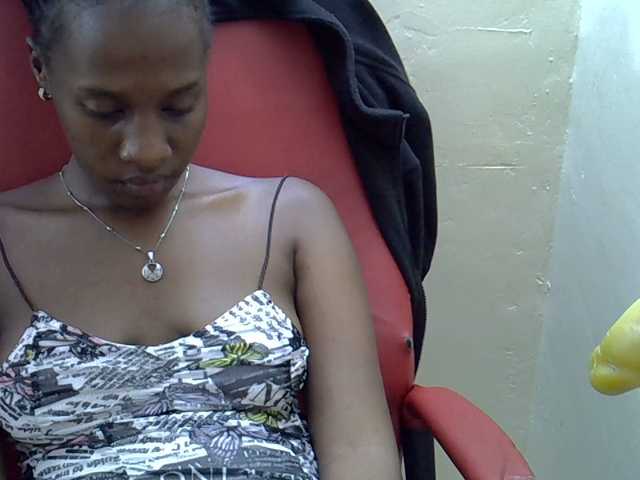 Nyangisexy1 live webcam show
