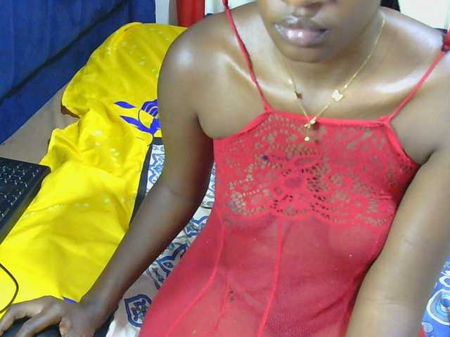 Nyangisexy1 live cam on BongaCams