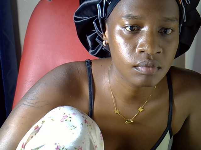 Nyangisexy1 live cam preview