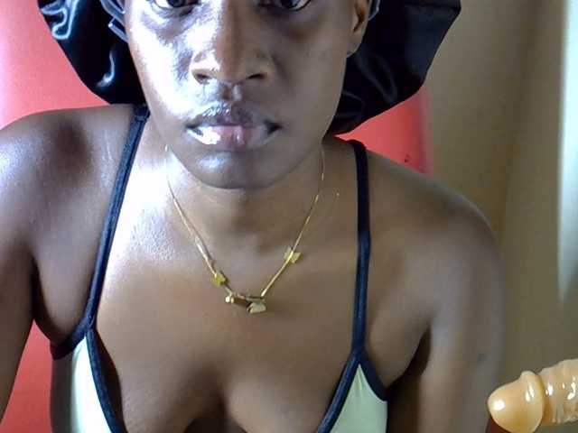 Nyangisexy1