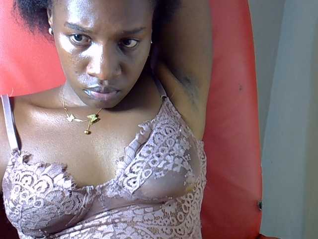 Nyangisexy1