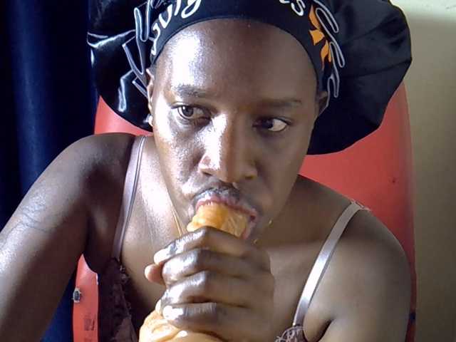 Nyangisexy1