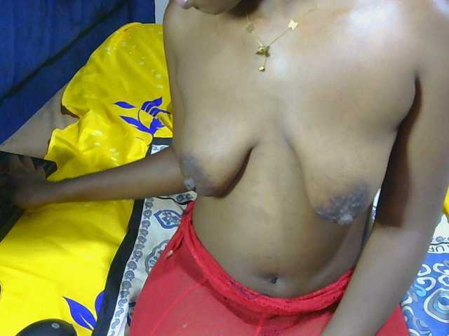 Nyangisexy1 live cam on BongaCams