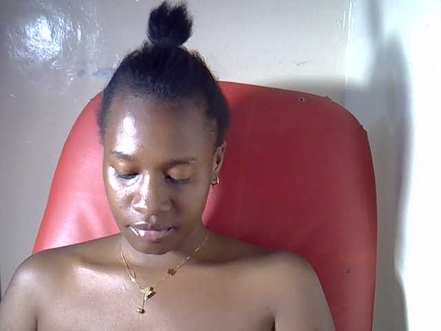Nyangisexy1 live cam preview