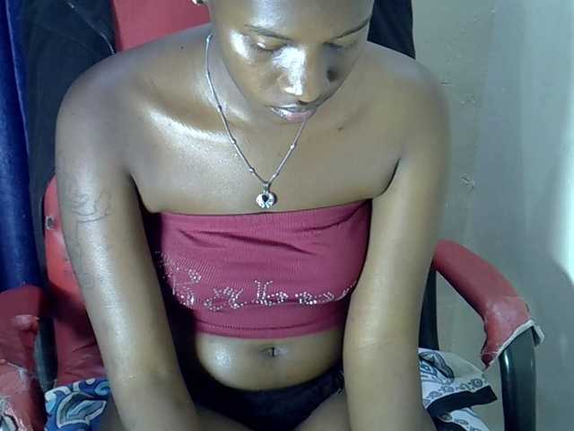 Nyangisexy1 live cam on UnifiedCams