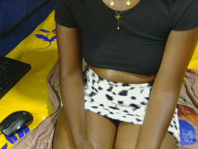 Nyangisexy1 live cam on BongaCams