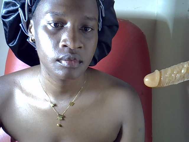 Nyangisexy1 live cam preview