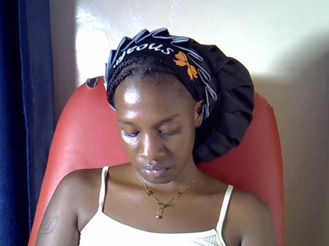 Nyangisexy1