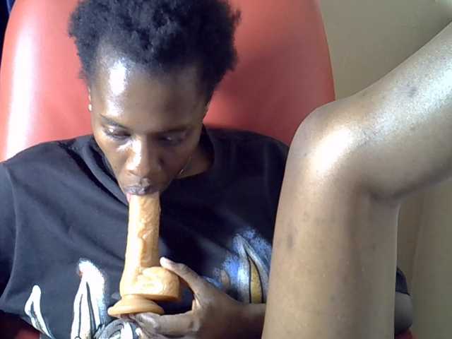 Nyangisexy1 live cam on BongaCams