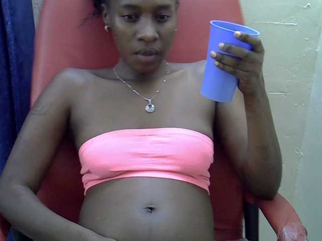 Nyangisexy1 live webcam show