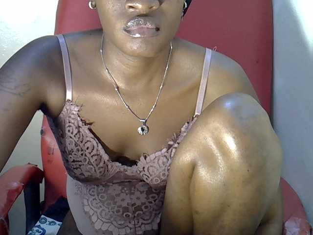 Nyangisexy1