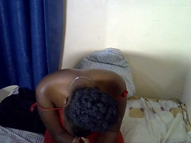 Nyangisexy1 live cam on BongaCams