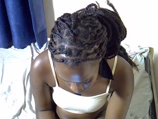 Nyangisexy1 live cam on BongaCams