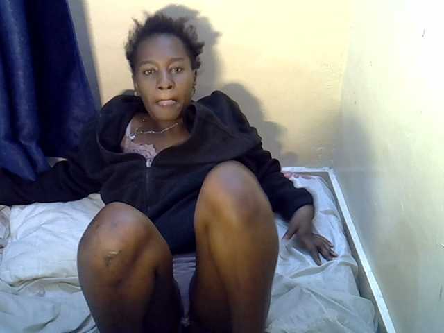 Nyangisexy1 live cam on UnifiedCams