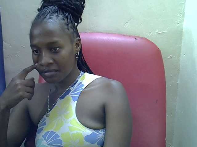 Nyangisexy1 live cam on BongaCams