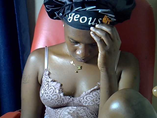 Nyangisexy1