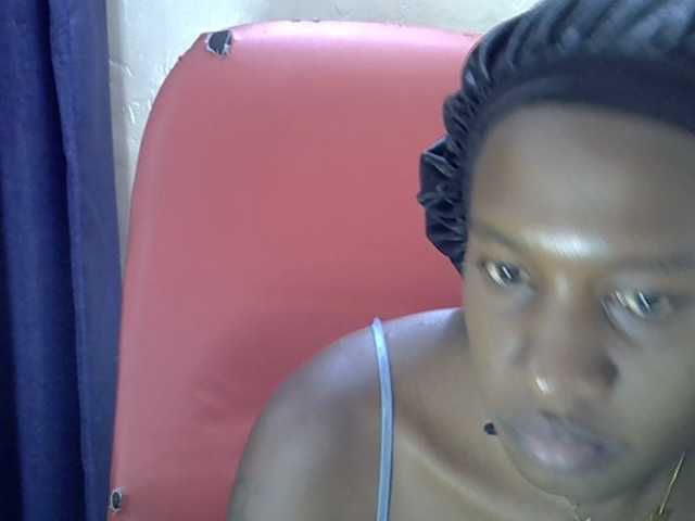 Nyangisexy1 live cam on BongaCams