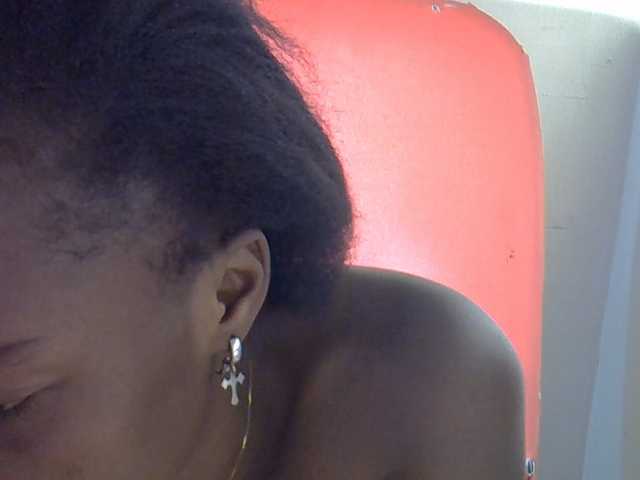 Nyangisexy1
