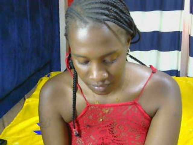 Nyangisexy1 live cam on BongaCams