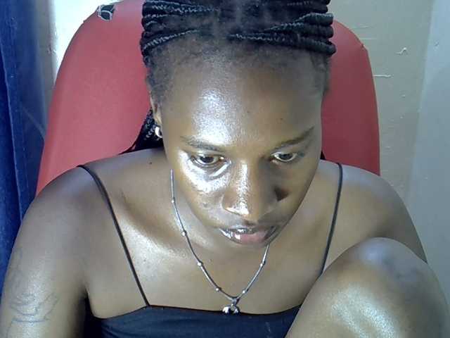 Nyangisexy1 live cam on BongaCams