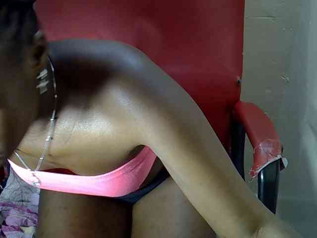 Nyangisexy1 webcam