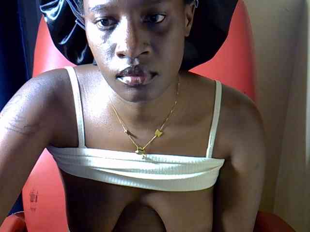 Nyangisexy1