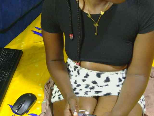 Nyangisexy1