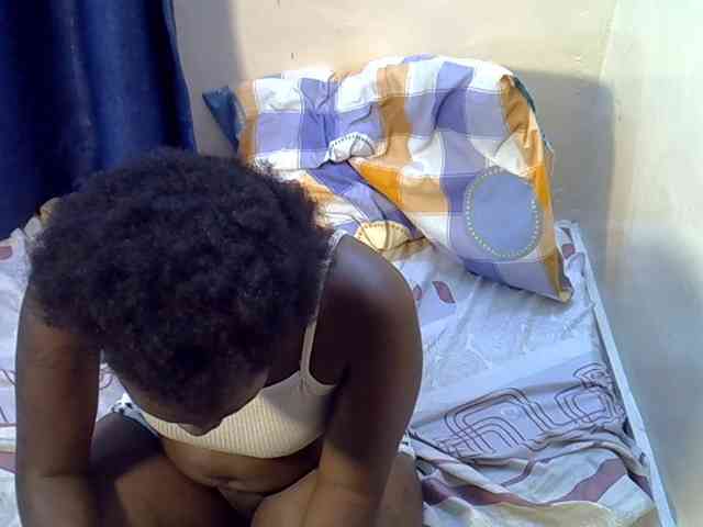 Nyangisexy1 webcam