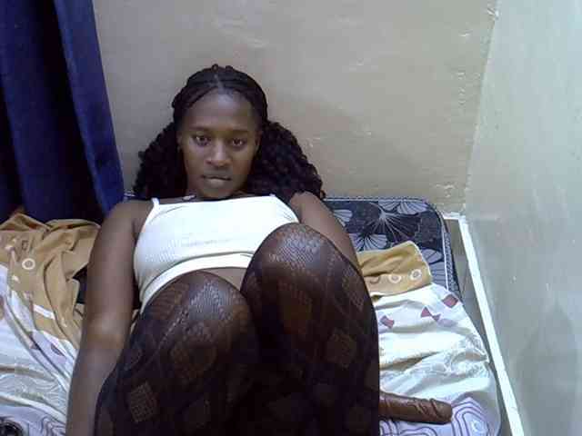 Nyangisexy1 webcam