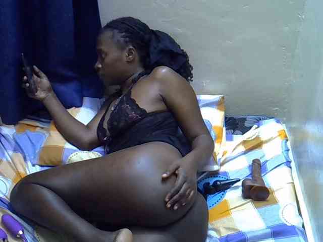 Nyangisexy1