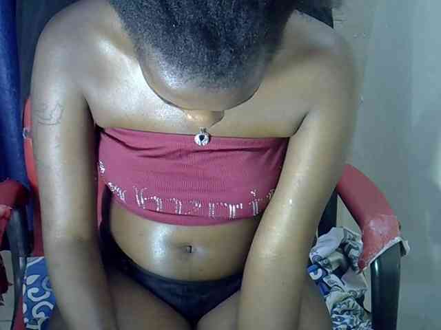 Nyangisexy1 webcam