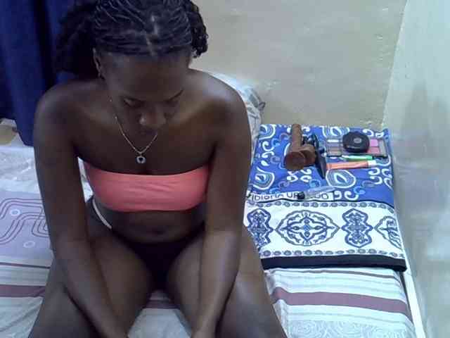 Nyangisexy1