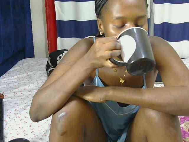 Nyangisexy1 webcam