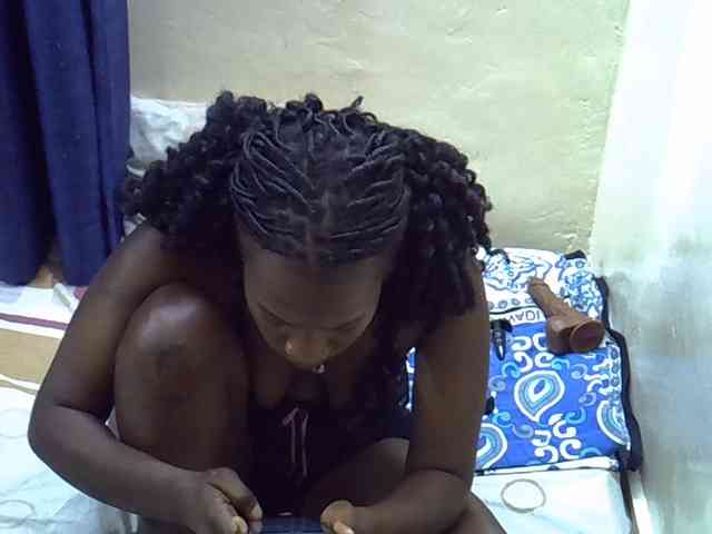 Nyangisexy1
