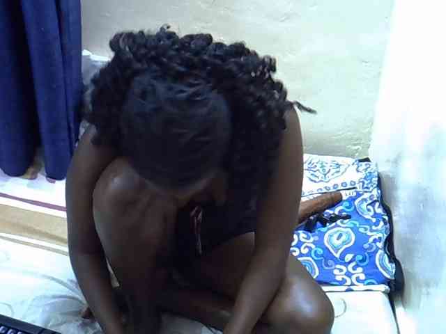 Nyangisexy1