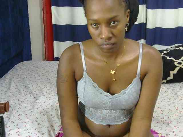 Nyangisexy1 webcam