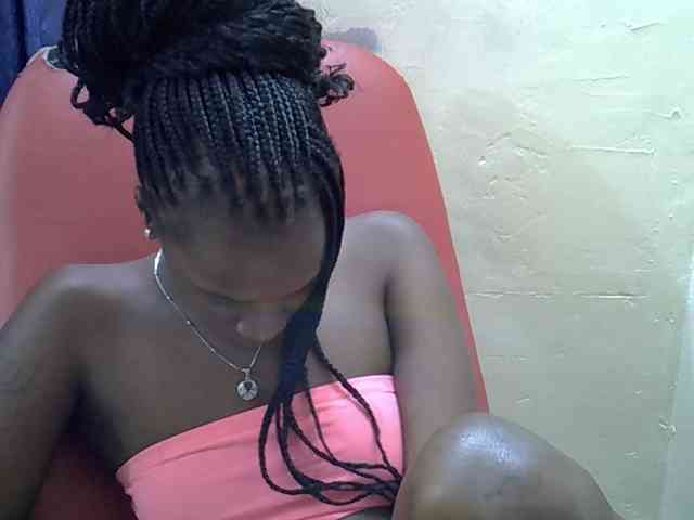 Nyangisexy1