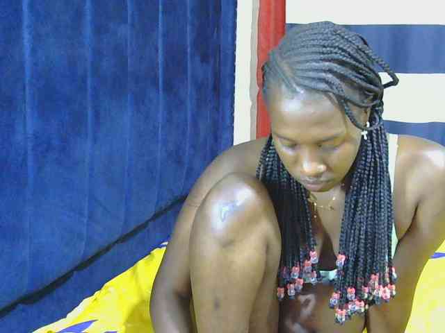 Nyangisexy1