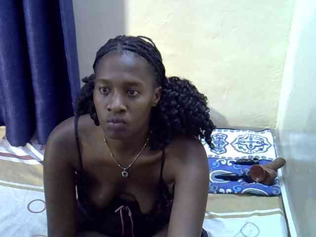 Nyangisexy1
