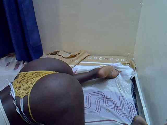 Nyangisexy1