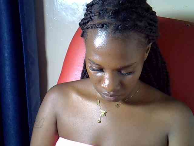 Nyangisexy1