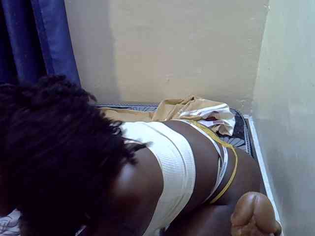 Nyangisexy1