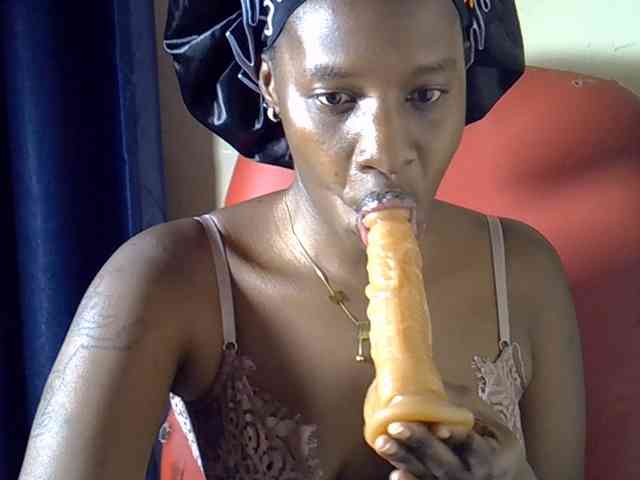 Nyangisexy1