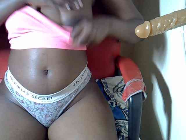 Nyangisexy1