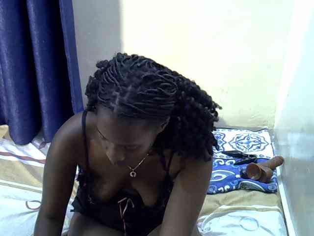 Nyangisexy1 webcam