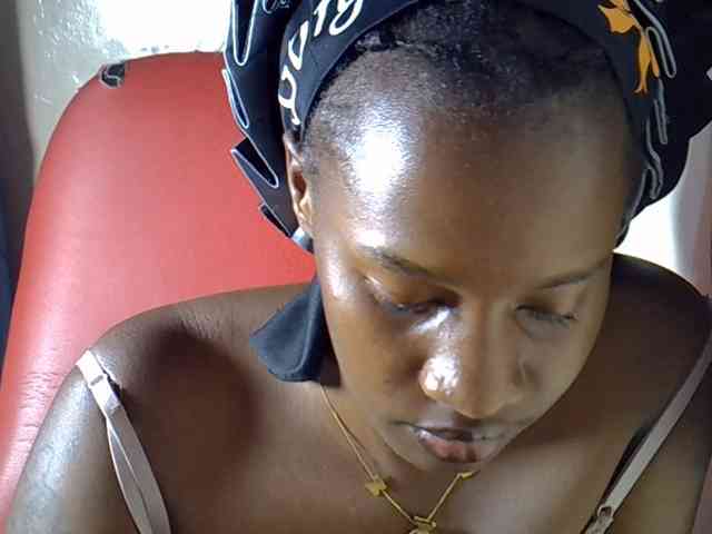 Nyangisexy1